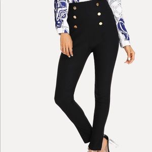 Button Detail Skinny Pants